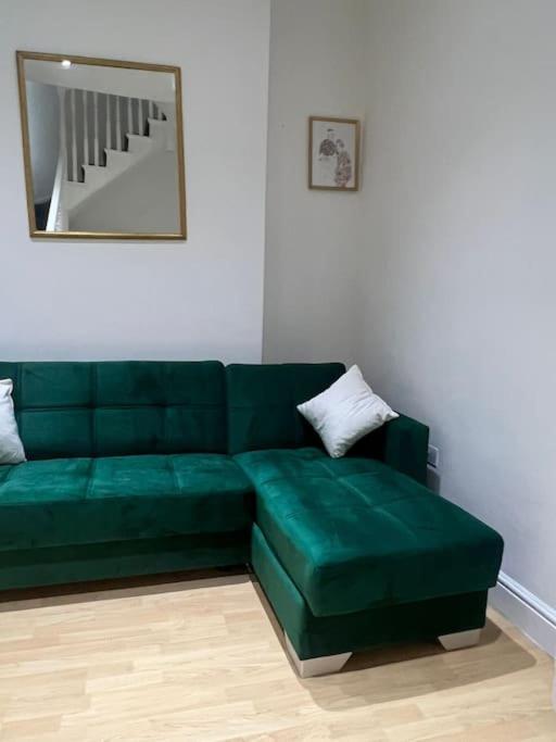 לונדון 001- Lovely 3-Bedroom Very Close To Oxford Street מראה חיצוני תמונה