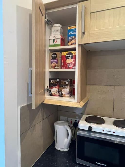 לונדון 001- Lovely 3-Bedroom Very Close To Oxford Street מראה חיצוני תמונה